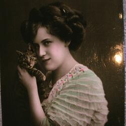 Favoured Pussy